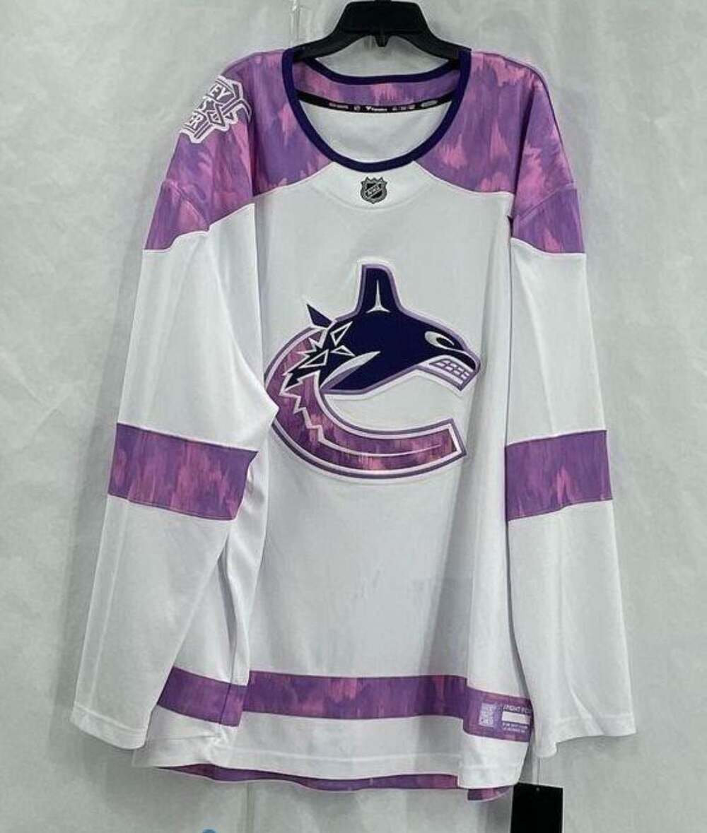 Fanatics Vancouver Canucks Hockey Fights Cancer Jersey Size 4XL
